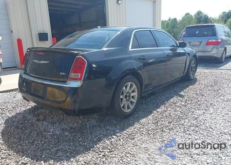 2013 Chrysler 300 Motown из США, поврежденный, VIN 2C3CCAAG7DH731665
